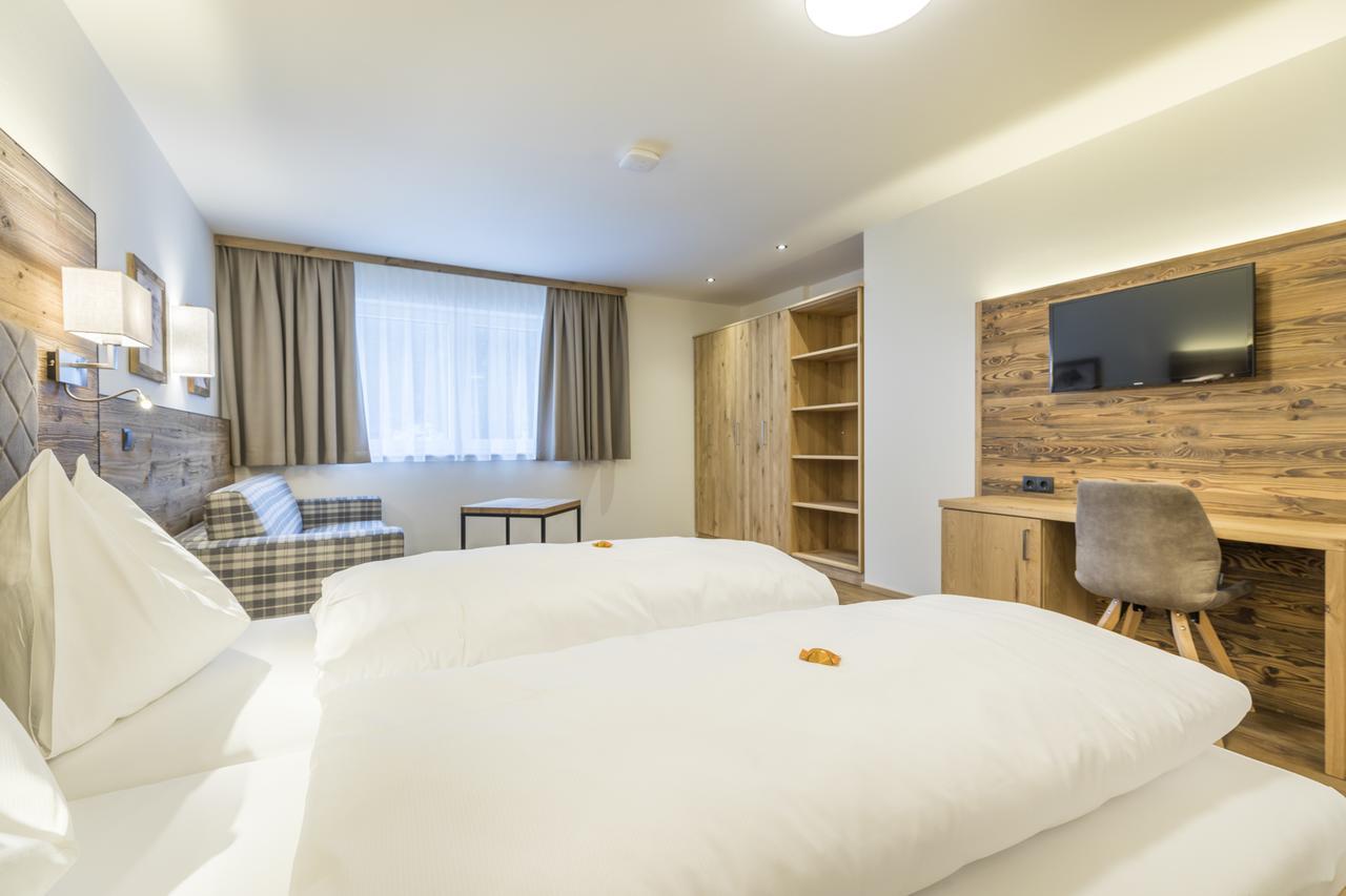 Ofentuerl Alpine Living Aparthotel *