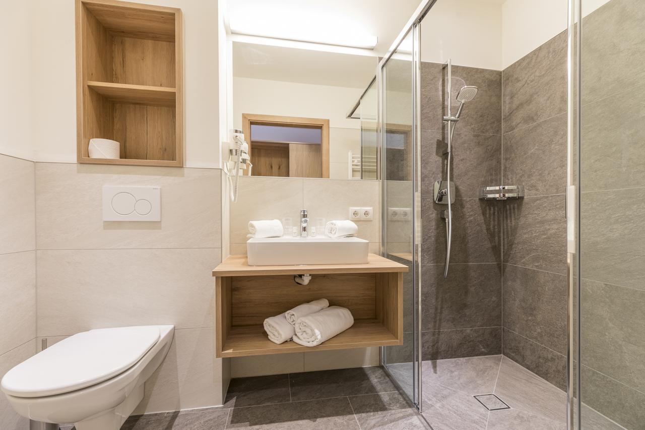 Aparthotel Ofentuerl Alpine Living Flachau